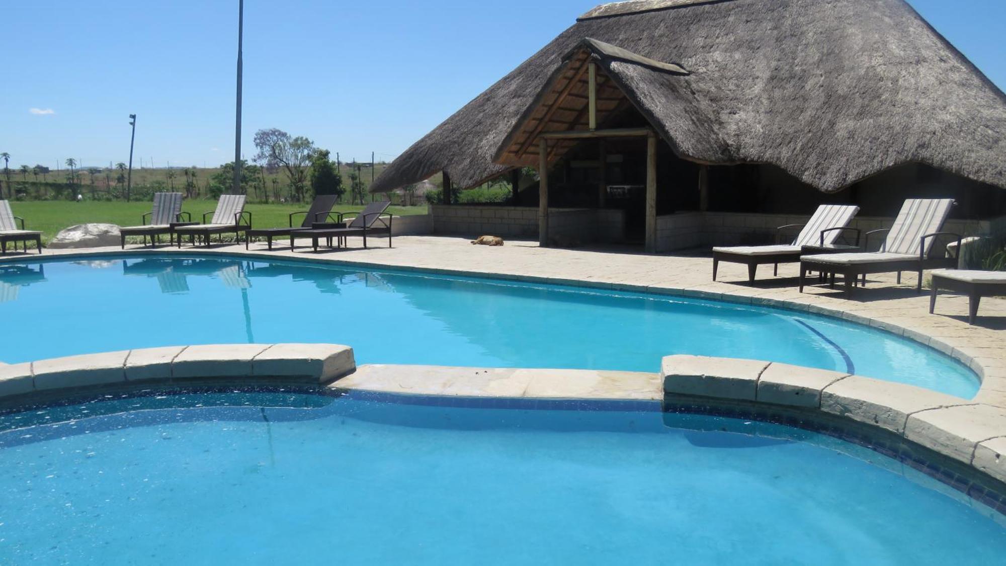 Dwaleni Farm Lodge Matsapha Ngoại thất bức ảnh