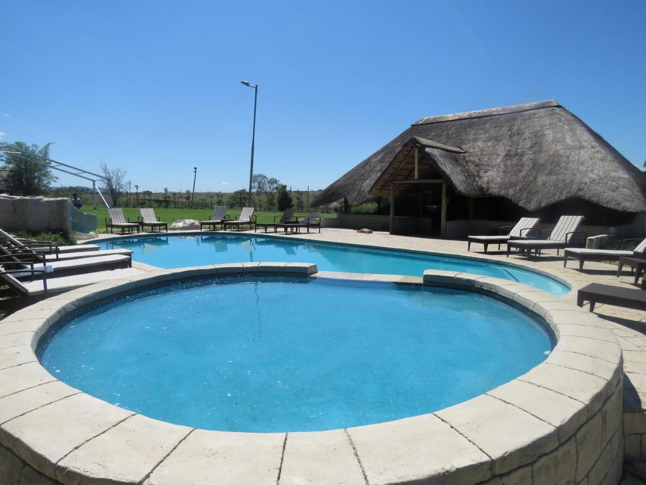 Dwaleni Farm Lodge Matsapha Ngoại thất bức ảnh